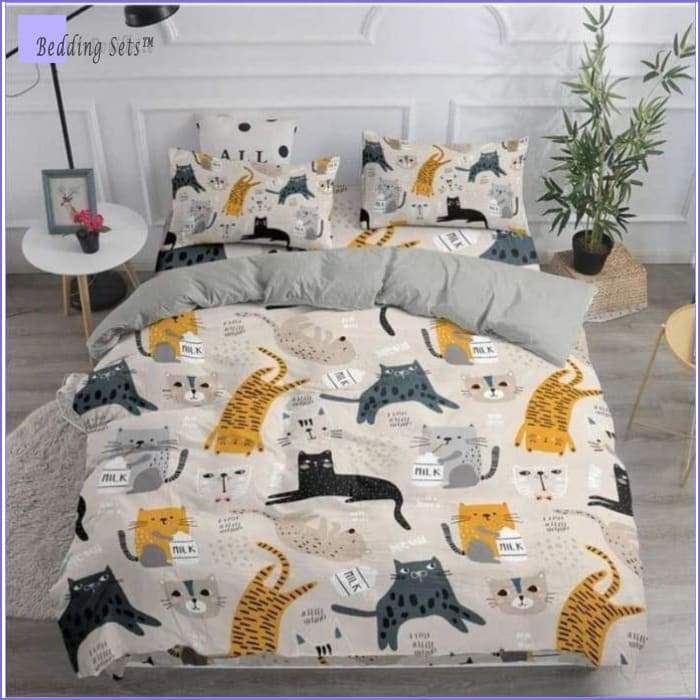 Cat Bedding - Artistic